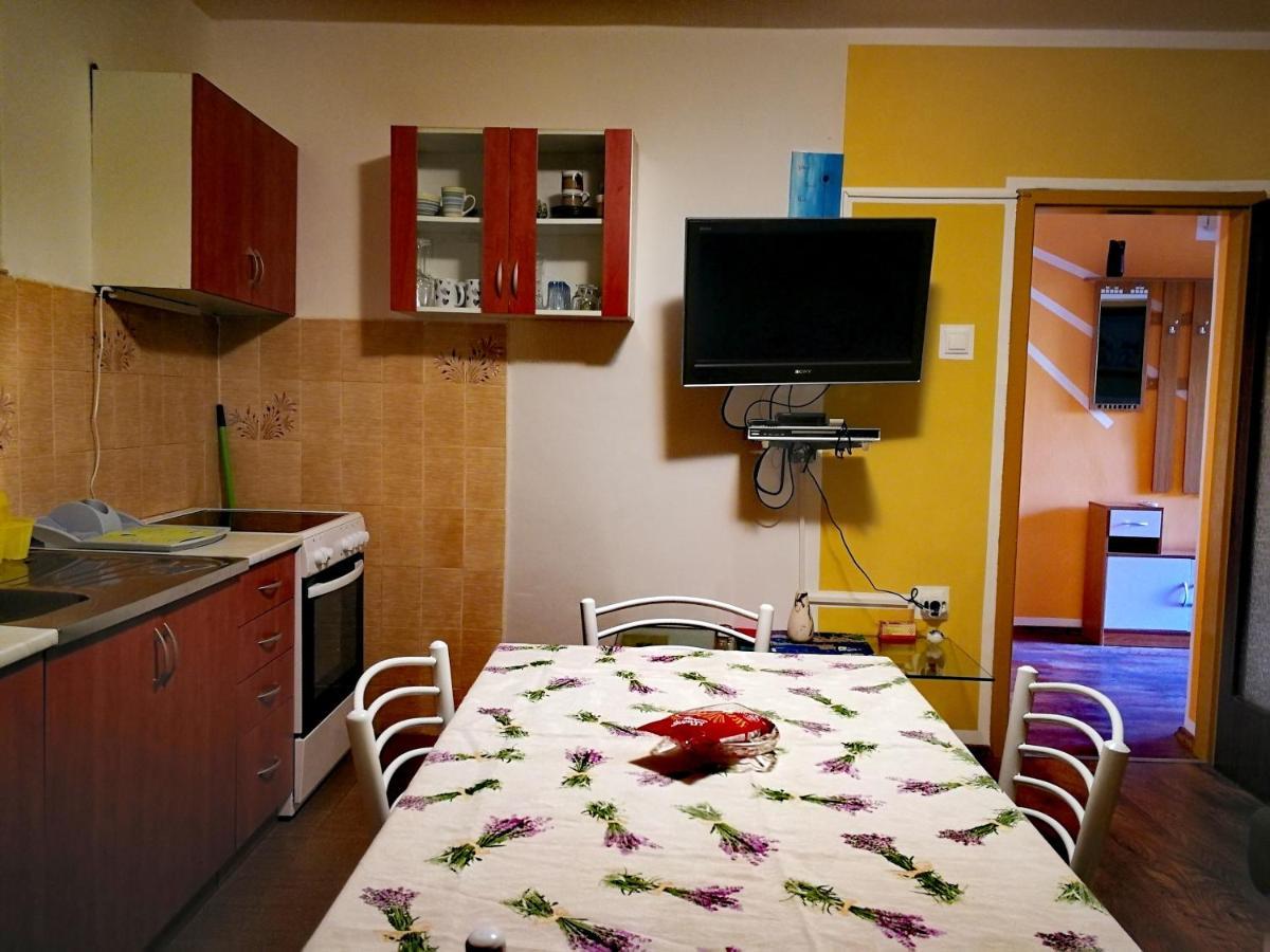 Apartments Anita Crikvenica Esterno foto