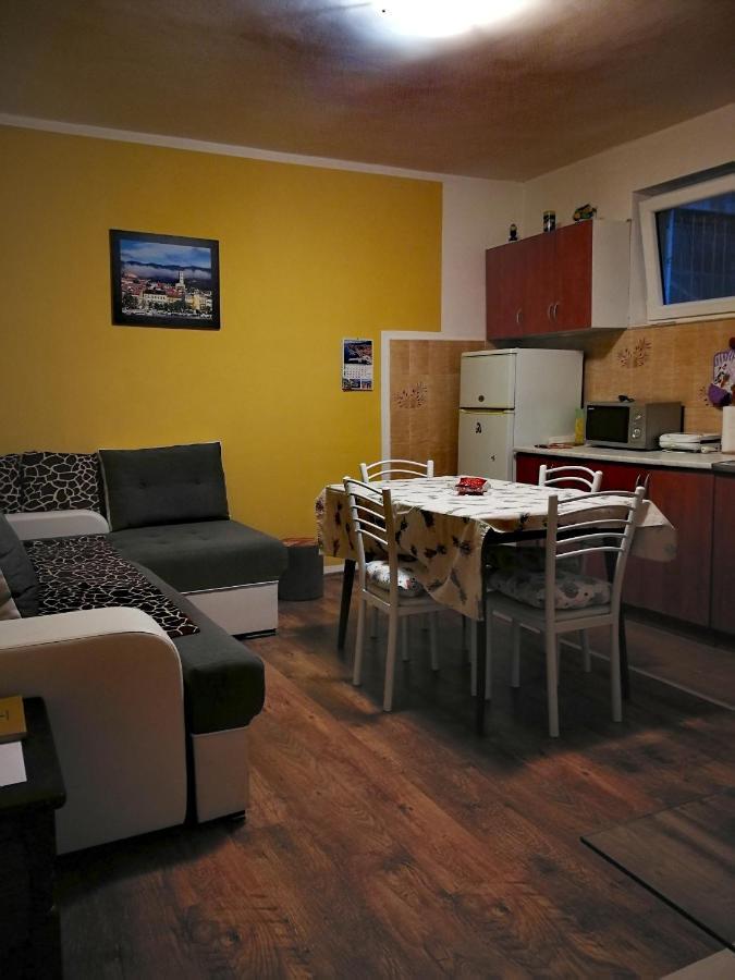 Apartments Anita Crikvenica Esterno foto
